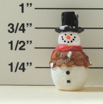 Pinecone Snowman with Tophat Figurine to Paint