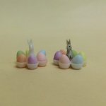 6 Dish Egg Display with Rabbit to paint