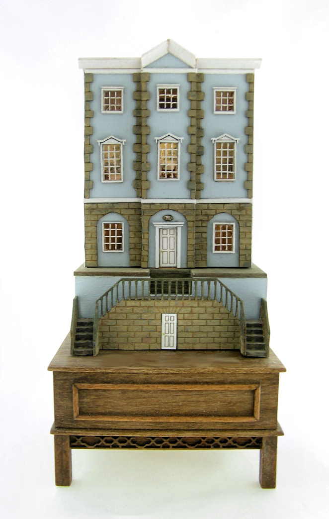 144th scale Georgian Dollhouse - Electrified - Click Image to Close
