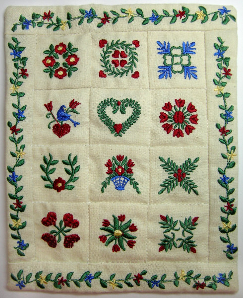 Mini Quilt of the Month - October 2010 - Click Image to Close