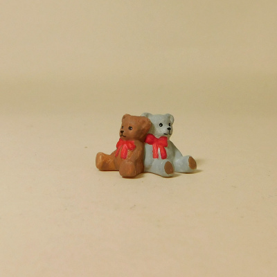 Pair of Sitting Teddy Bears - Click Image to Close