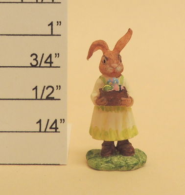 Betsy Rabbit 3D Figurine to Paint - Click Image to Close