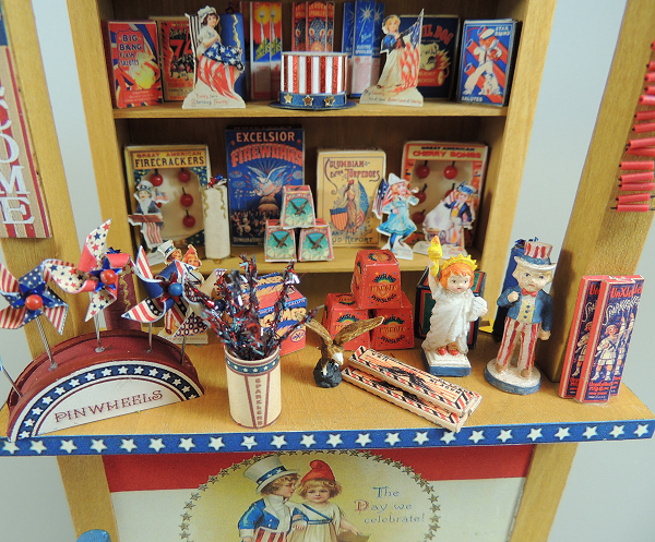 1/12 Scale Fourth Of July Market Kiosk - Click Image to Close